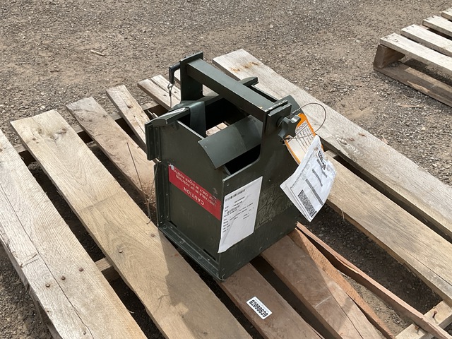Aeronautical & Support Equipment 70106D100 Hydraulic Jack Adapter