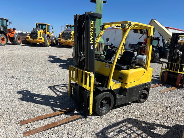 Hyster S50CT2 4600 lb Cushion Tire Forklift