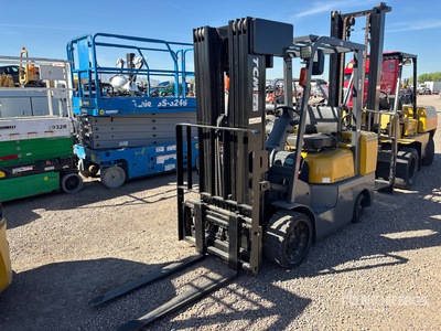 TCM 4500 lb Cushion Tire Gabelstapler