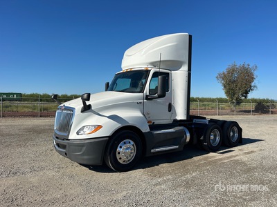 2020 International LT625 6x4 Cabeza Tractora Cabina Corta