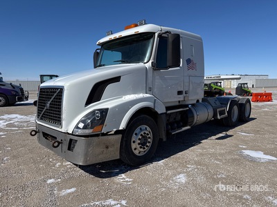 2013 Volvo VNL 6x4 T/A Sleeper Truck Tractor