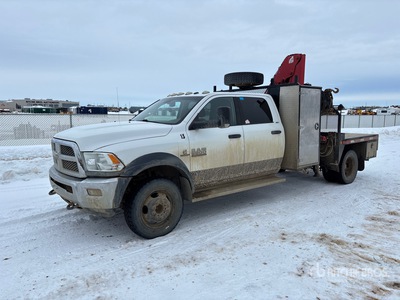2014 Ferrari F561-A4 5160 lb Knuckle Boom on 2013 Ram 5500 SLT 4x4 Crew Cab Camión Grúa