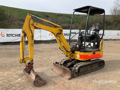 2021 Komatsu PC14R-3HS Mini Excavator