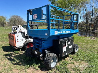 2015 Genie GS2669RT 4x4 Diesel Scissor Lift
