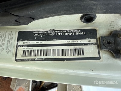 2003 Progress VTA72 on 2004 International 4300 4x2 Vacuum Tanker Truck