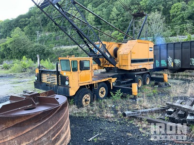 1990 American 7450 75 ton Lattice-Boom Truck Crane (Inoperable)