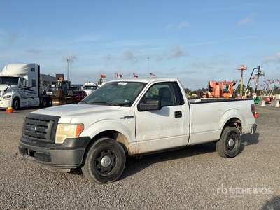 2014 Ford F-150 XL 4x2 بيك اب