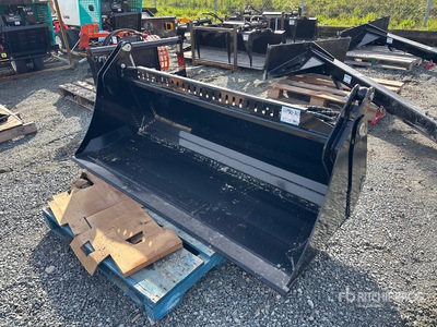 2026 GIYI GY-KH72F 72 in Multi-Purpose Skid Steer Bucket (Unused)