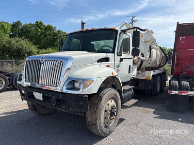 2006 Presvac Systems PV 750 B(R) on 2005 International WorkStar 7400 6x4 Camion-citerne à vide