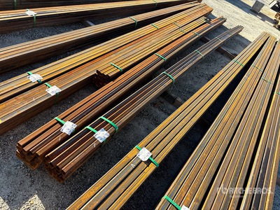Quantity of (16) 20 ft 1.5x1.5 in Square Tubing