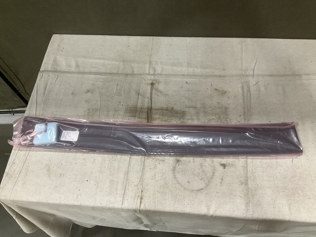 (5) Luminescent Systems 6984-1 Dual Mode Formation Lights