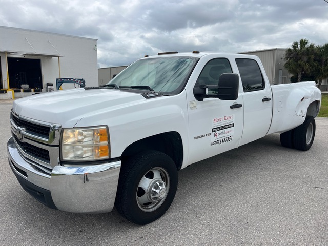 2010 Chevrolet 3500HD 4x2 Crew Cab Pickup 2010 Chevrolet 3500HD 4x2 Crew Cab Pickup