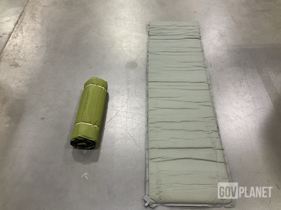 (70) Self-Inflating Sleeping Mats