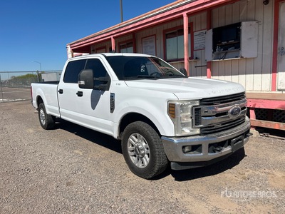 2019 Ford F-250 4x2 Crew Cab Pick Up