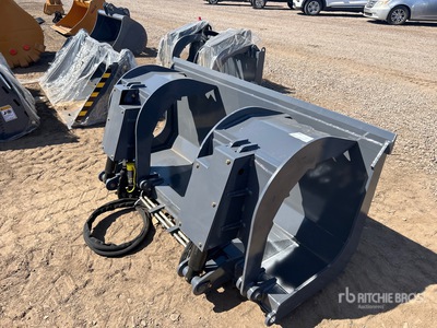 2026 Skyway BSSHG-2100 82 in Skid Steer Grapple Bucket (Unused)