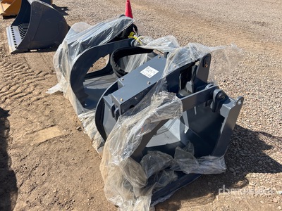 2026 Skyway BSSHG-2100 82 in Skid Steer Grapple Bucket (Unused)