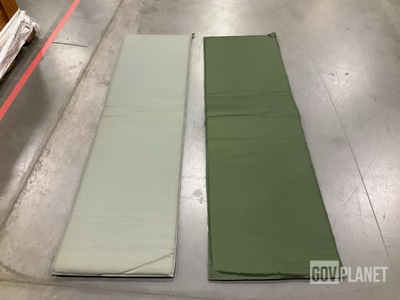 (35) Self-Inflating Sleeping Mats