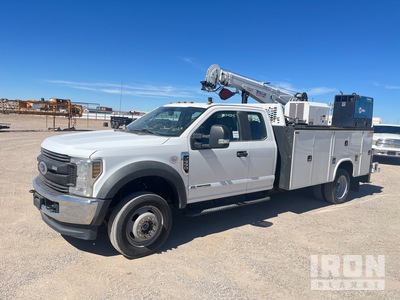 2019 Ford F-550 XL 4x4 Extended Cab Autocarro officina