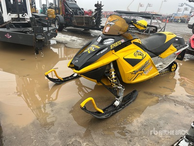 2006 Ski-doo 550 Snowmobile