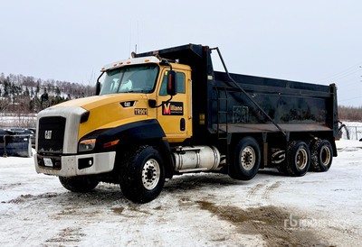 2014 Cat 660S Tri/A Dump Truck