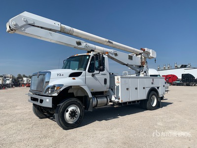 2013 Altec AA755 55 ft on 2014 International 7300 4x4 Cable Placer Bucket Truck