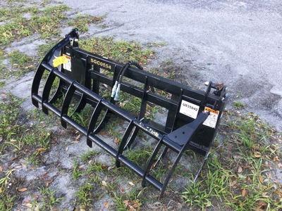 Land Pride SGC0554 54 in Ag-Tractor Grapple (Inoperable)