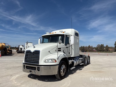 2015 Mack CXU613 6x4 T/A Sleeper Truck Tractor