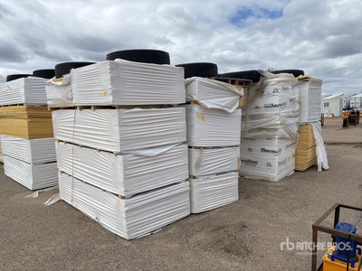 Quantity of (12) 4 ft x 8 ft Polyiso EPS Insulation Board