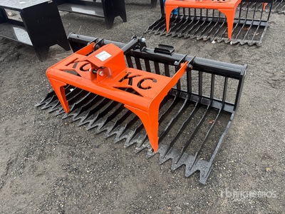 Kit Containers QT-SG-S76-V3 76 in Skid Steer Grapple Bucket (Unused)