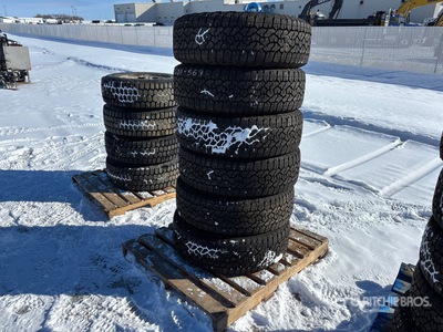 275/65R20 Wrangler Tires