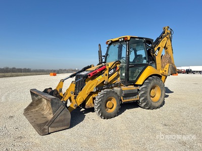 2013 Cat 420F IT 4x4 لودر خلفي