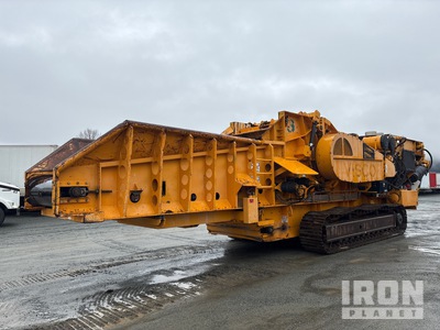 2008 CBI Magnum Force Tracked Horizontal Grinder