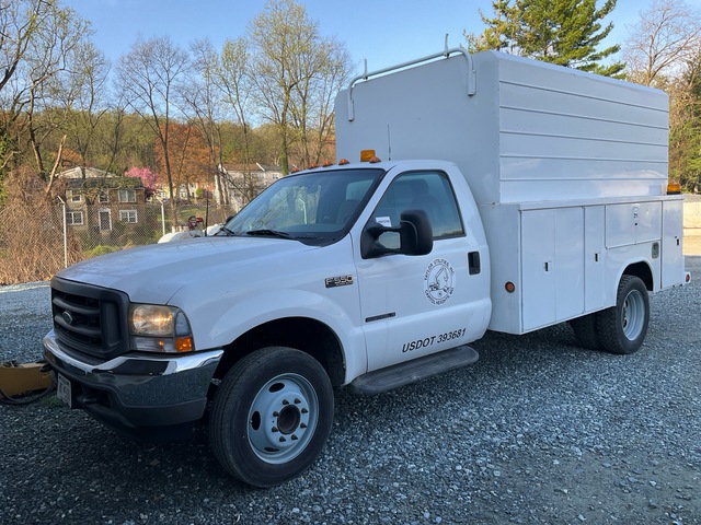 2002 Ford F-550 XL 4x2 Service Truck
