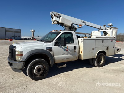 Altec AT200A 30 ft on 2008 Ford F-450 XL 4x2 Bucket Truck
