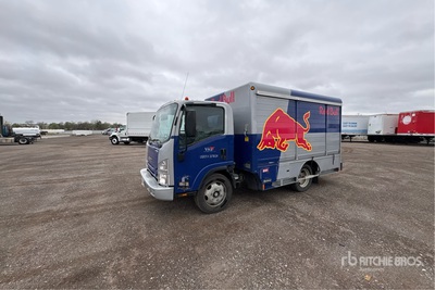 2020 Isuzu NRR 4x2 Beverage Truck