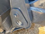 Chassis with Clavijas del cangilón al brazo elevador