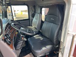 Cab with Seats/armrests