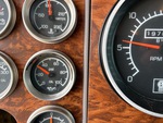 Cab with Oil Pressure