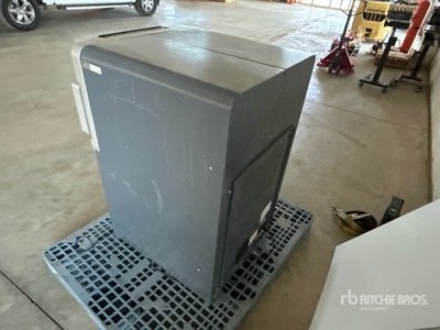 Fortus 250MC 3D Printer ادوات صناعية متنوعة