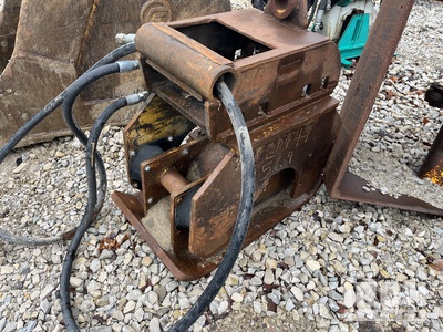 Indeco IHC-130 Plate Compactor Attachment - Fits John Deere 710