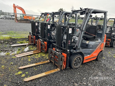 2014 Toyota 8FGCU20 4000 lb Cushion Tire Forklift