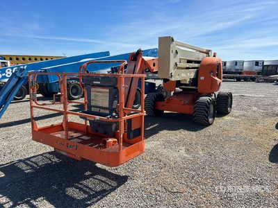 2006 JLG 450AJ Dual Fuel Articulating Boom Lift