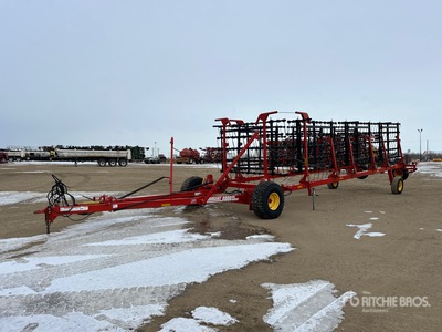 2013 Bourgault 6000 70 ft Mid Harrow