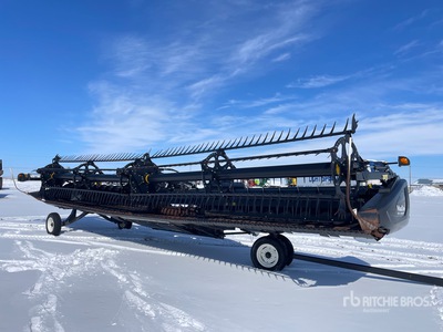 2016 MacDon FD75 35 ft Flex Draper Combine Header