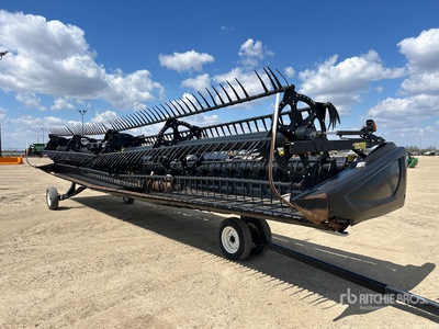 2016 MacDon FD75 35 ft Flex Draper Cabezal de cosechadora trilladora