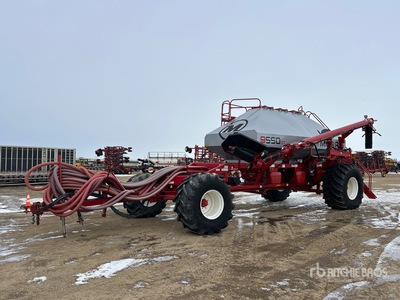 2015 Morris 9550 ICT 550 bu Tow-Behind Air Cart