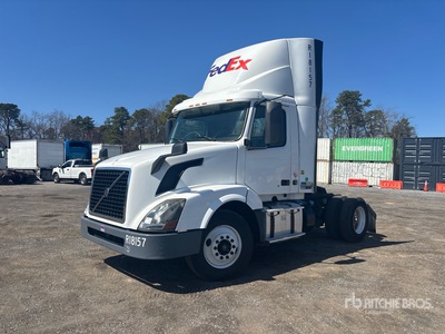 2016 Volvo VNL42T 4x2 2-Achs Sattelzugmaschine