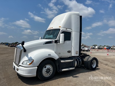 2016 Kenworth T680 4x2 S/A Dagcabine Trekker