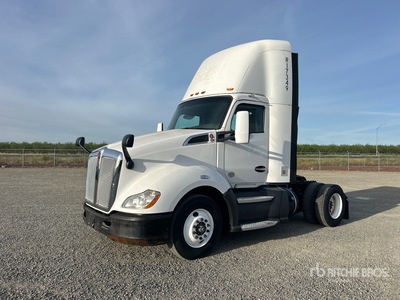 2016 Kenworth T680 4x2 S/A Day Cab Truck Tractor
