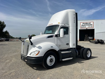 2016 Kenworth T680 4x2 S/A Day Cab Truck Tractor